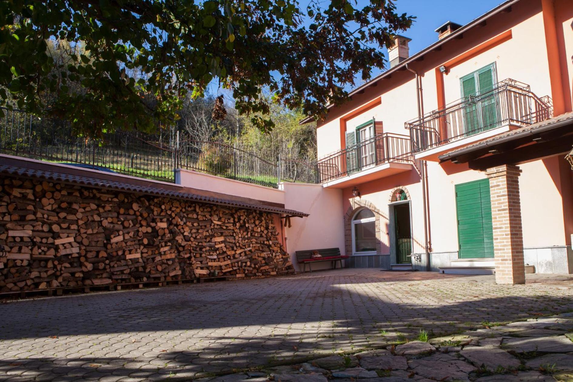 B&B Casa Dell'Orso Lurisia Ngoại thất bức ảnh